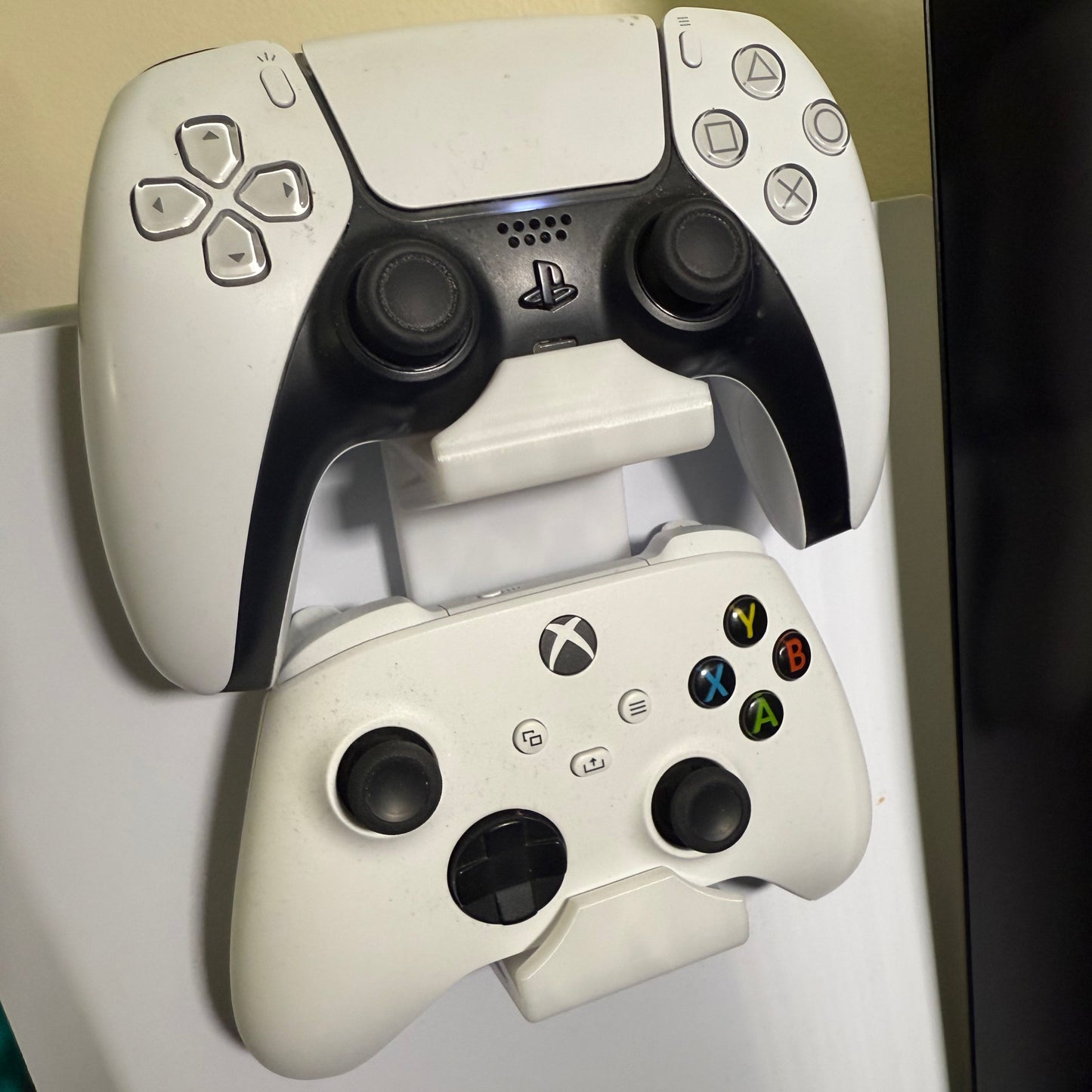 Controller Holder