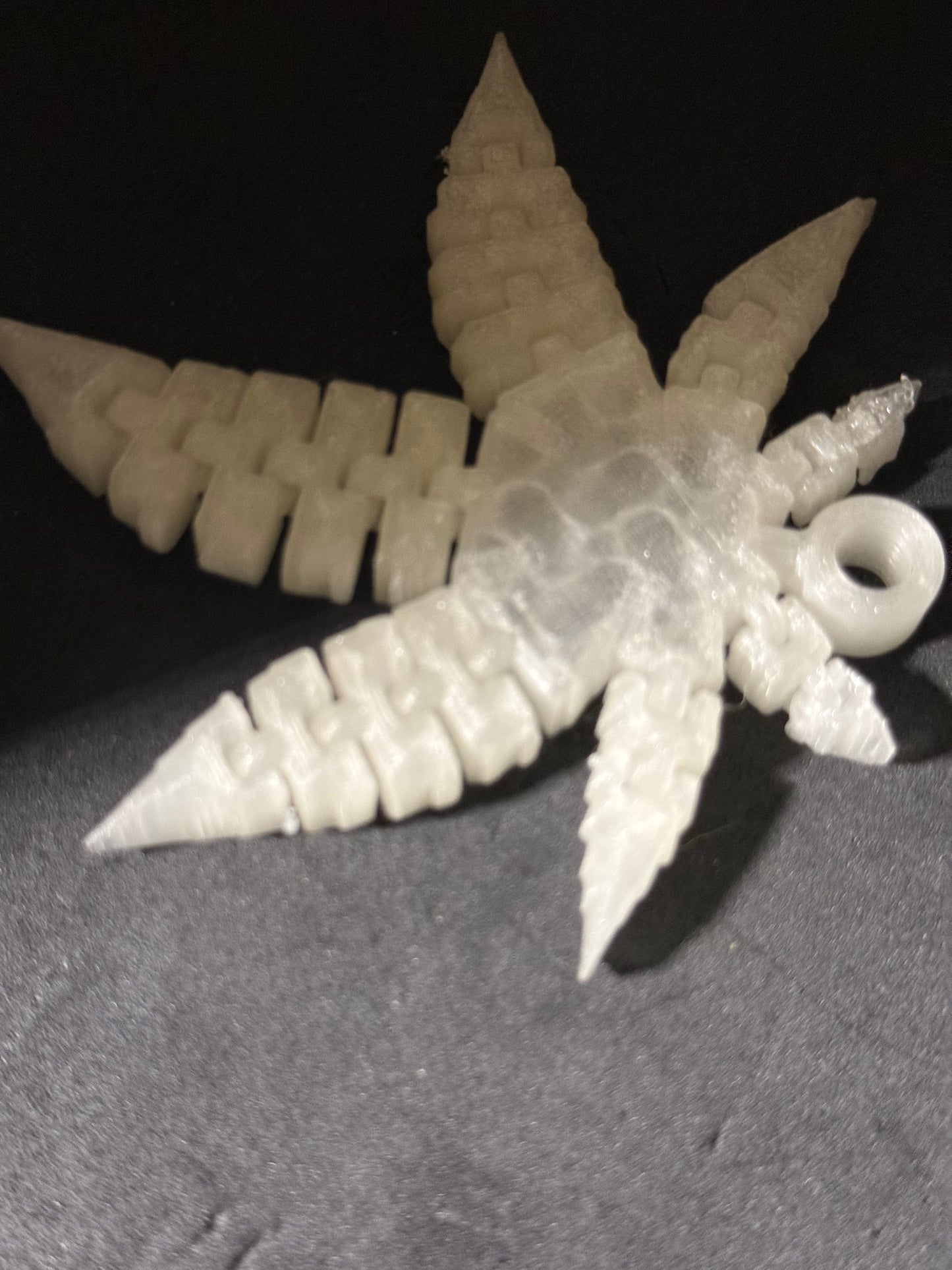 Leaf fidget